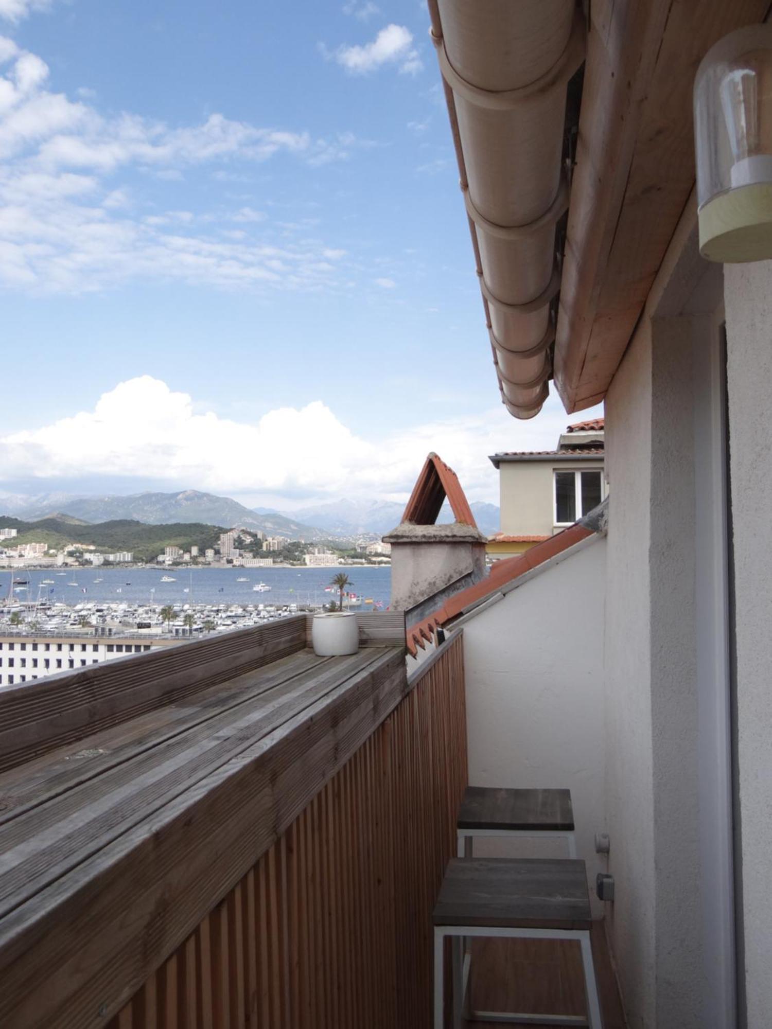 Mon Cocon Ajaccien Apartment อฌักซิโอ้ ภายนอก รูปภาพ